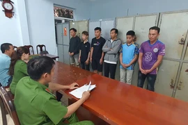 Tòa tuyên án 6 thanh niên hiếp dâm thiếu nữ 15 tuổi trong lô cao su