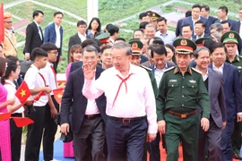 Tổng Bí thư Tô Lâm dự lễ khởi công trường học xã biên giới ở Đắk Lắk