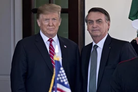 Reuters: Tổng thống Brazil sẽ xét nghiệm COVID-19 lại