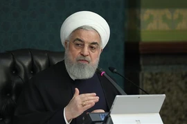 Iran bắt đầu dỡ bỏ hạn chế sau đợt phong tỏa vì dịch COVID-19
