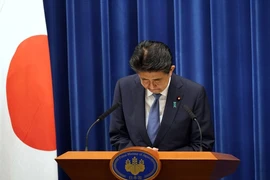 Ông Abe bị điều tra vụ bao cấp 'khủng' cho người ủng hộ 