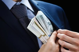Một người gốc Việt ở Texas nhận tội lừa đảo hơn 1,5 triệu USD 