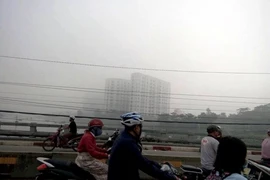  Sương mù nguy hiểm ở TP.HCM có tính chu kỳ