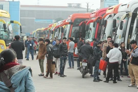 Xử lý nghiêm nhà xe chèn ép khách, tăng giá vé