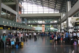 Những quy định phải biết khi đi máy bay