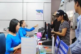 Tân sinh viên nhập học sẽ được giảm vé tàu