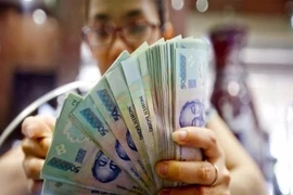 Làm ăn thua lỗ, sếp vẫn hưởng lương hàng trăm triệu