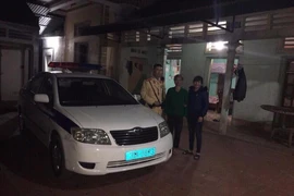CSGT chở người phụ nữ vượt 100 km về đón giao thừa