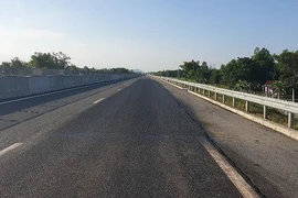 Cao tốc xuất hiện ổ gà: VEC kỷ luật hàng loạt tập thể, cá nhân