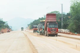 Phó Thủ tướng yêu cầu hoàn thiện cao tốc Đồng Đăng – Trà Lĩnh