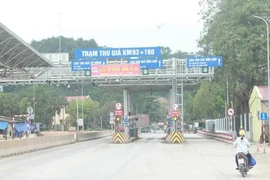 Bộ GTVT nêu lý do đổi ‘trạm thu phí’ thành ‘trạm thu tiền’