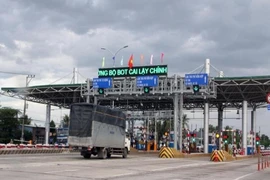 Bộ GTVT kiến nghị cho trạm BOT Cai Lậy thu phí trở lại