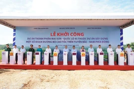 Thủ tướng: Cao tốc Bắc-Nam phải là công trình mẫu mực