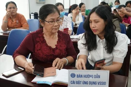 Cài VssID, công nhân phát hiện doanh nghiệp 'ngâm' tiền BHXH