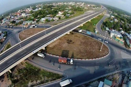 Thẩm định phương án triển khai cao tốc Dầu Giây – Tân Phú hơn 6.600 tỉ đồng