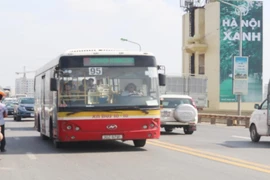 Chính phủ đồng ý lùi thời gian xử phạt ô tô chưa lắp camera