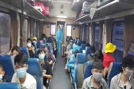Hai đoàn tàu sẽ đưa hơn 700 người Quảng Trị, Thừa Thiên - Huế về quê