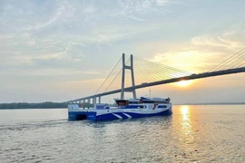 Bộ GTVT đề nghị các tỉnh ưu tiên vận chuyển hàng hóa bằng đường thủy nội địa