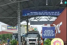 Nhiều lái xe vẫn không chịu trả tiền ở trạm BOT Quốc lộ 39B, Thái Bình