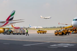 Bộ GTVT 'bác' kiến nghị giảm giá dịch vụ cất, hạ cánh chuyến bay nội địa