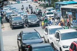 Chính phủ nêu lý do tách Luật Giao thông đường bộ