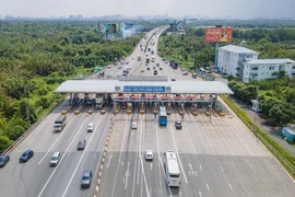 Cục Đường bộ yêu cầu lên phương án xóa ùn tắc cửa ngõ ra, vào TP.HCM dịp 30-4