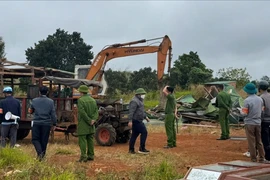 Đề xuất chuyển nhiệm vụ cưỡng chế và ra quyết định cưỡng chế về xây dựng cho cấp xã
