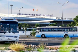 Đề xuất quy hoạch lại đường băng và tăng công suất sân bay Cam Ranh