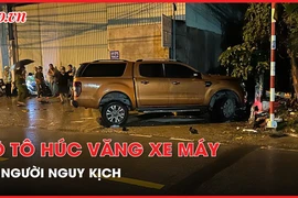 Ô tô lấn làn húc văng xe máy, đôi nam nữ nguy kịch