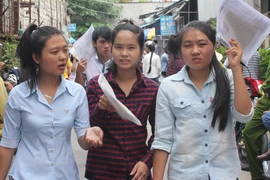 Thí sinh có chứng chỉ ngoại ngữ quốc tế B1 trở lên được miễn thi