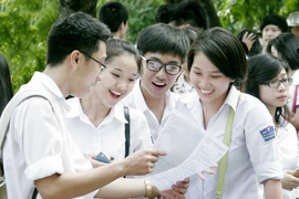 Chi tiết 13 đề thi minh họa và đáp án các môn thi kỳ thi quốc gia 2015 