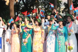 “Giá trị hòa bình, độc lập cho dân tộc lớn lắm”