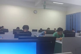  Việt Nam xếp thứ ba Olympic tin học châu Á