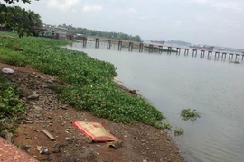 Nhậu say xuống sông bơi thi, chết đuối 