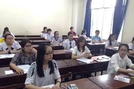 Đại học Kinh tế TP.HCM điểm sàn xét tuyển là 18