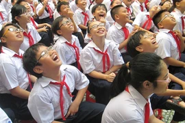 Đừng biến giờ chào cờ trở nên đáng sợ!