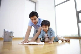 Khi cha mẹ là 'nô lệ' của con 