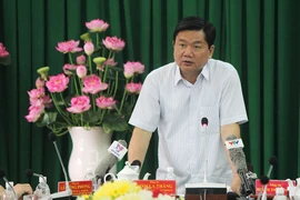 Bí thư Thăng chỉ đạo cắm ngay mốc ranh giới dự án 'treo' ga Bình Triệu 