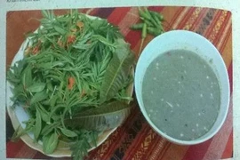 Mắm nêm, hương vị mặn mòi xứ biển miền Trung
