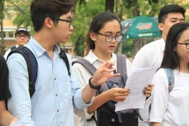 Đề Toán: Không quá khó 