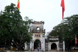 Nơi khai ấn đền Trần vắng bóng người vì dịch Corona