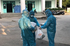 Chiều 2-12, Việt Nam ghi nhận 7 ca COVID-19 mới, cách ly ngay