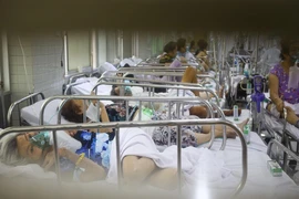 Điều chỉnh mô hình điều trị F0 tháp 5 tầng để tử vong ít nhất