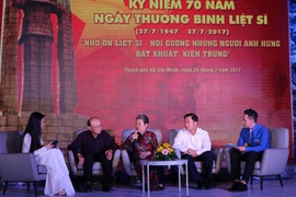 Giao lưu kỉ niệm 70 năm ngày Thương binh liệt sĩ