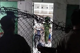 Đâm chết vợ cũ trong phòng trọ vì ghen tuông