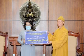Giáo hội Phật giáo TP.HCM ủng hộ 1 tỷ đồng mua vaccine