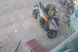 Công an cảnh báo các chiêu thức của kẻ trộm xe máy đắt tiền 