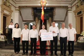 TP.HCM: Nhiều lao động ủng hộ 1 ngày lương cho quỹ Vì người nghèo