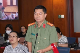 Công an TP.HCM giải đáp các thắc mắc về việc đăng ký xe lần đầu với người tạm trú