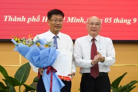 Chủ tịch UBND quận 8 Trần Thanh Tùng giữ chức Bí thư quận 8